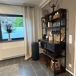 Cosy Bungalow-apartment In Ruhiger Toplage - Naehe Duesseldorf * Krefeld