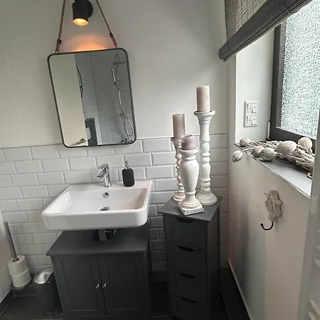 Cosy Bungalow-apartment In Ruhiger Toplage - Naehe Duesseldorf Apartament *