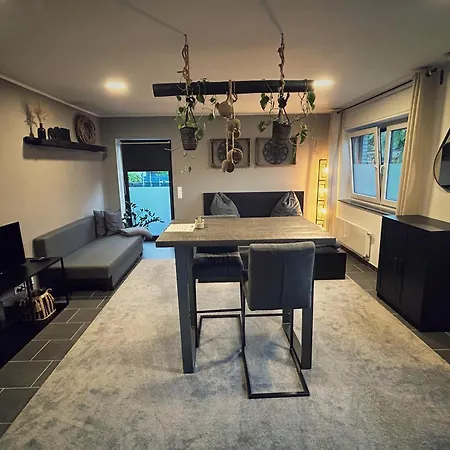 Cosy Bungalow-apartment In Ruhiger Toplage - Naehe Duesseldorf Apartament Krefeld