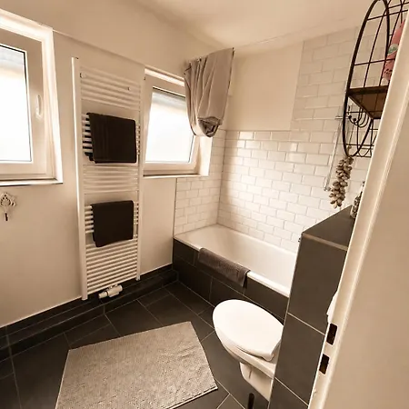 Cosy Bungalow-apartment In Ruhiger Toplage - Naehe Duesseldorf Apartament