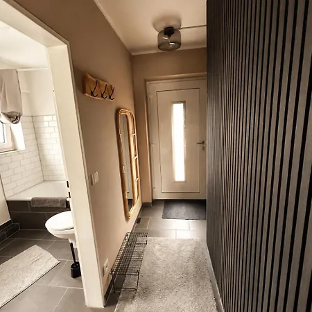 Cosy Bungalow-apartment In Ruhiger Toplage - Naehe Duesseldorf Krefeld