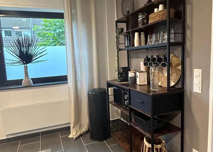 Cosy Bungalow-apartment In Ruhiger Toplage - Naehe Duesseldorf * Krefeld